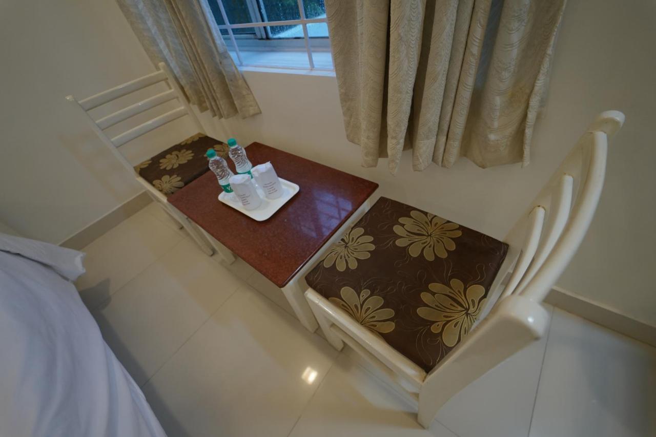 Hotel Palmyra Grand Inn ติรุนเนเวลี ภายนอก รูปภาพ