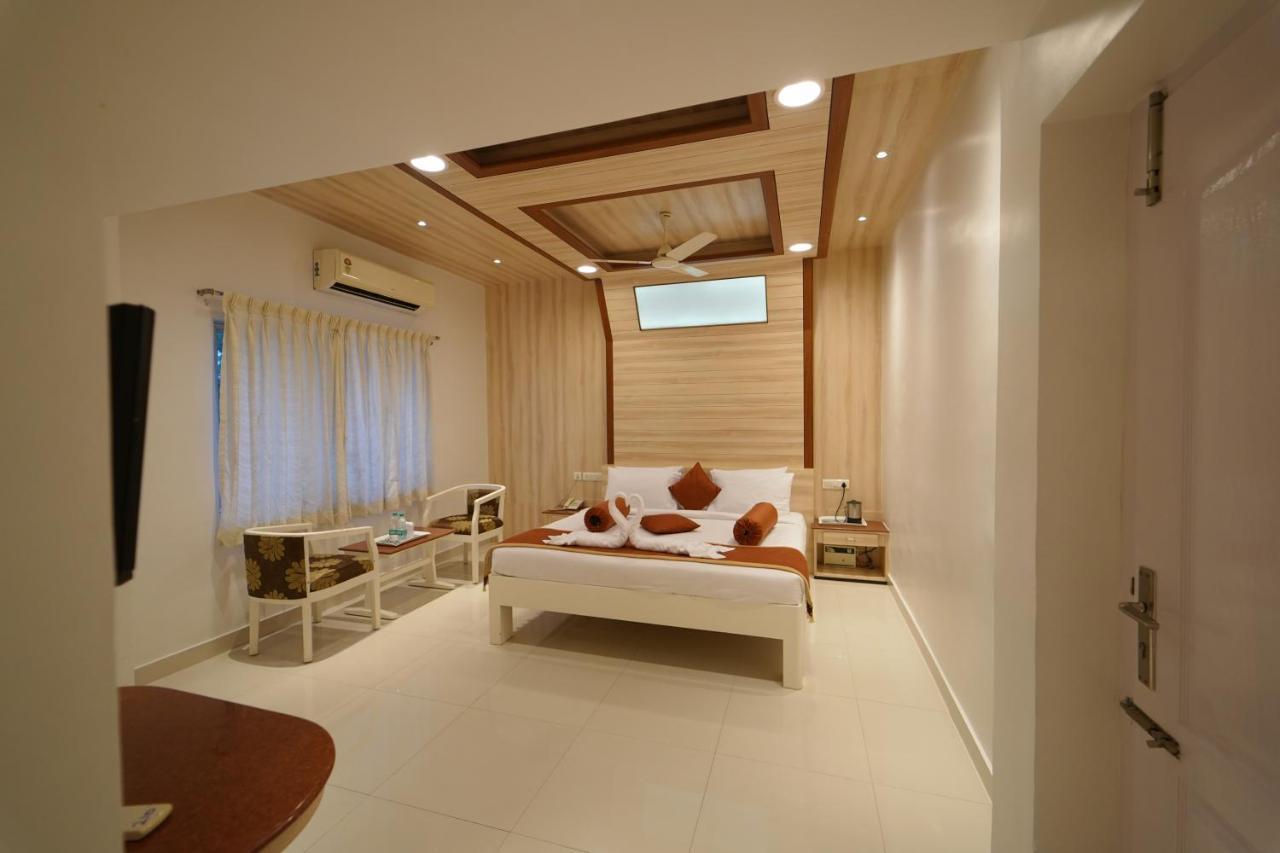 Hotel Palmyra Grand Inn ติรุนเนเวลี ภายนอก รูปภาพ