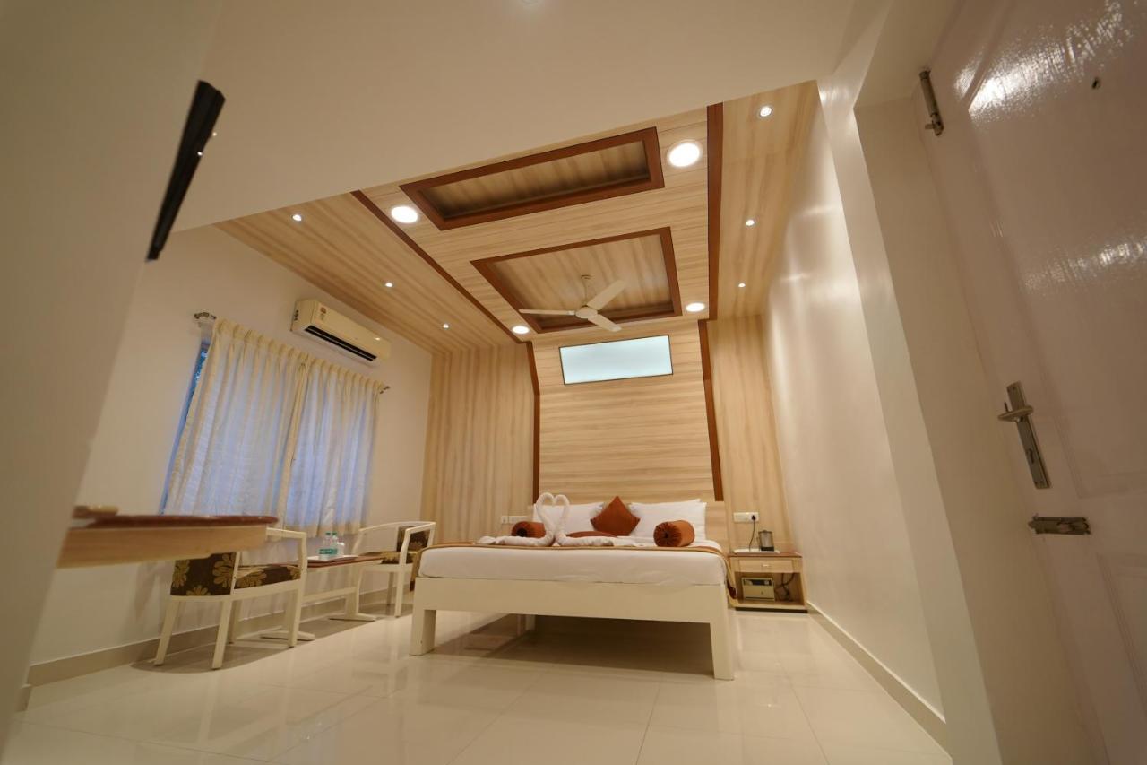 Hotel Palmyra Grand Inn ติรุนเนเวลี ภายนอก รูปภาพ