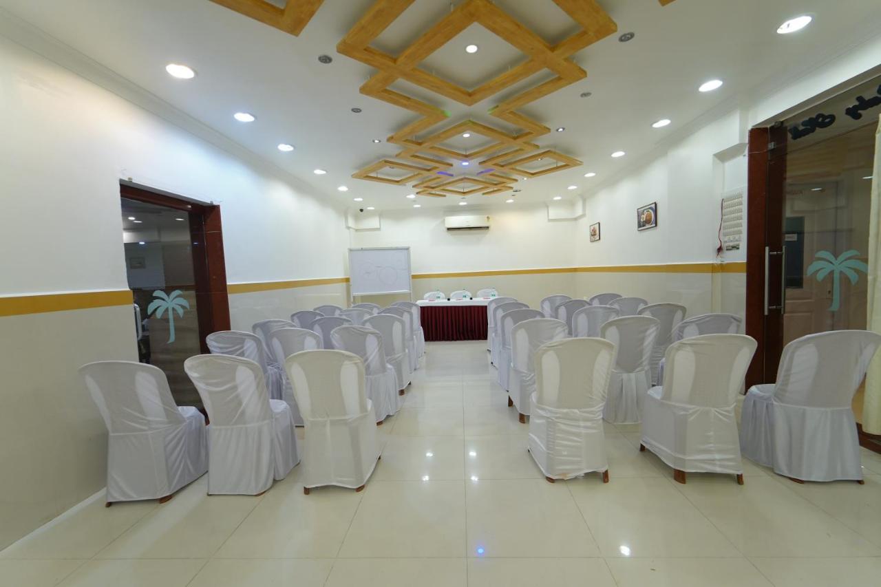Hotel Palmyra Grand Inn ติรุนเนเวลี ภายนอก รูปภาพ