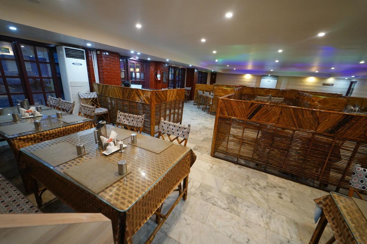 Hotel Palmyra Grand Inn ติรุนเนเวลี ภายนอก รูปภาพ