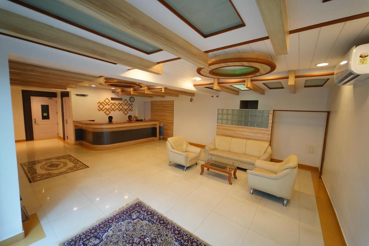 Hotel Palmyra Grand Inn ติรุนเนเวลี ภายนอก รูปภาพ