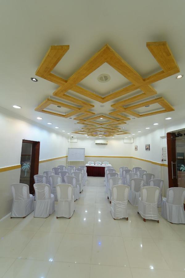 Hotel Palmyra Grand Inn ติรุนเนเวลี ภายนอก รูปภาพ