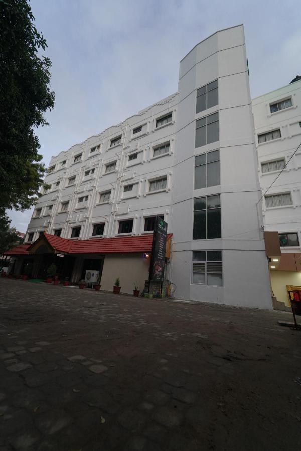 Hotel Palmyra Grand Inn ติรุนเนเวลี ภายนอก รูปภาพ
