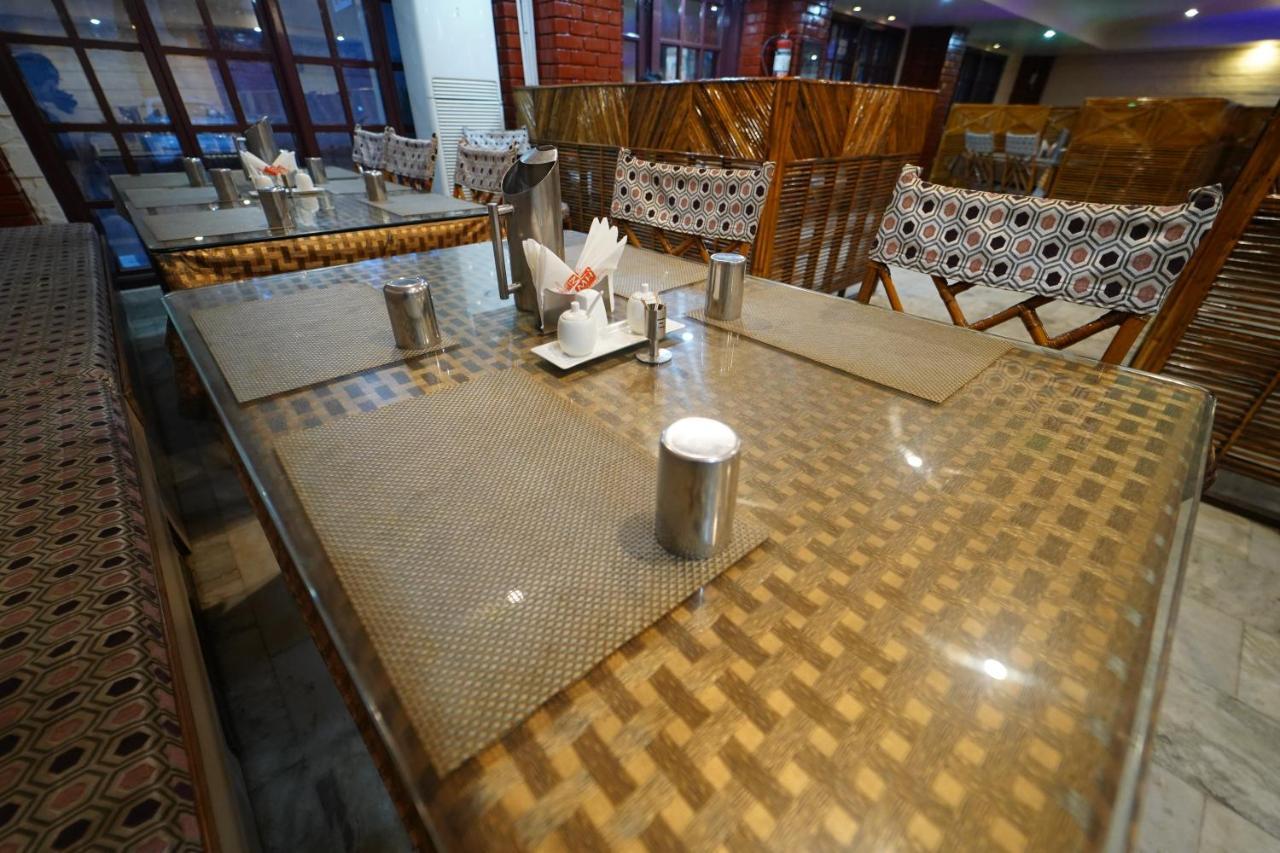 Hotel Palmyra Grand Inn ติรุนเนเวลี ภายนอก รูปภาพ
