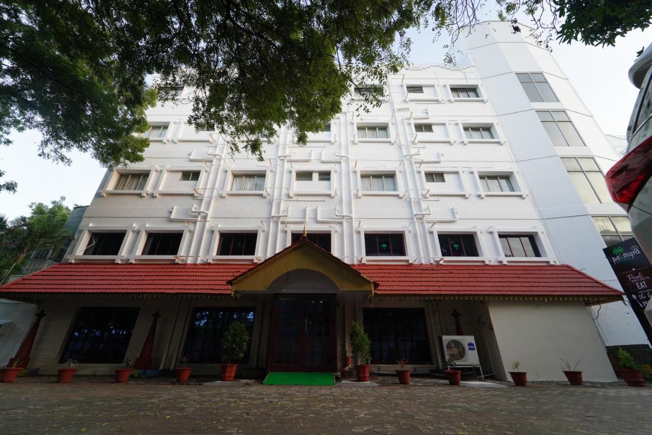 Hotel Palmyra Grand Inn ติรุนเนเวลี ภายนอก รูปภาพ